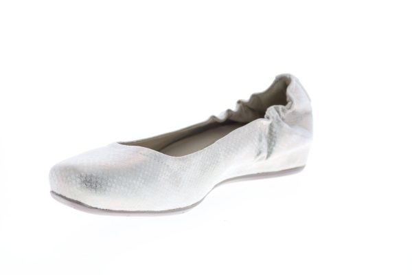 Earthies Tolo Metallic Printed Leather Womens Silver Ballet Flats Shoes Online - Image 4