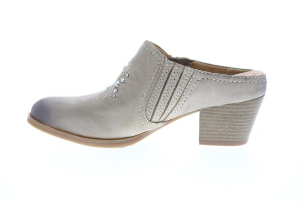 Earth Mendon Buck Womens Beige Nubuck Slip On Mules Heels Shoes Online Hot Sale - Image 5