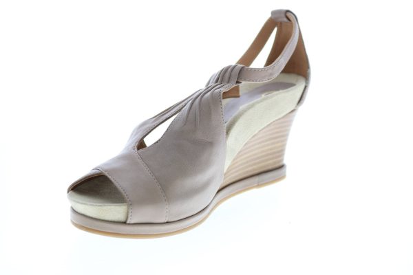 Earthies Seria Leather SERIA-MVE Womens Brown Leather Wedges Heels Shoes Online Hot Sale - Image 4